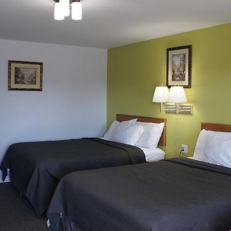 Robyn'S Motel Peterborough Extérieur photo