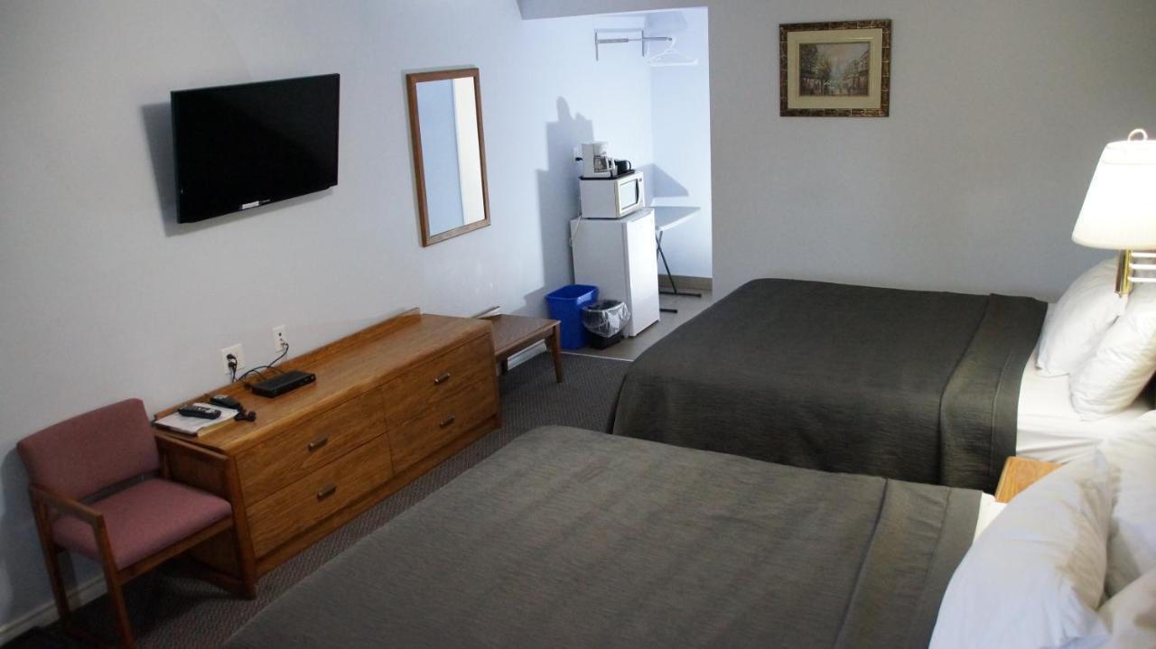 Robyn'S Motel Peterborough Extérieur photo