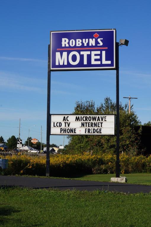 Robyn'S Motel Peterborough Extérieur photo