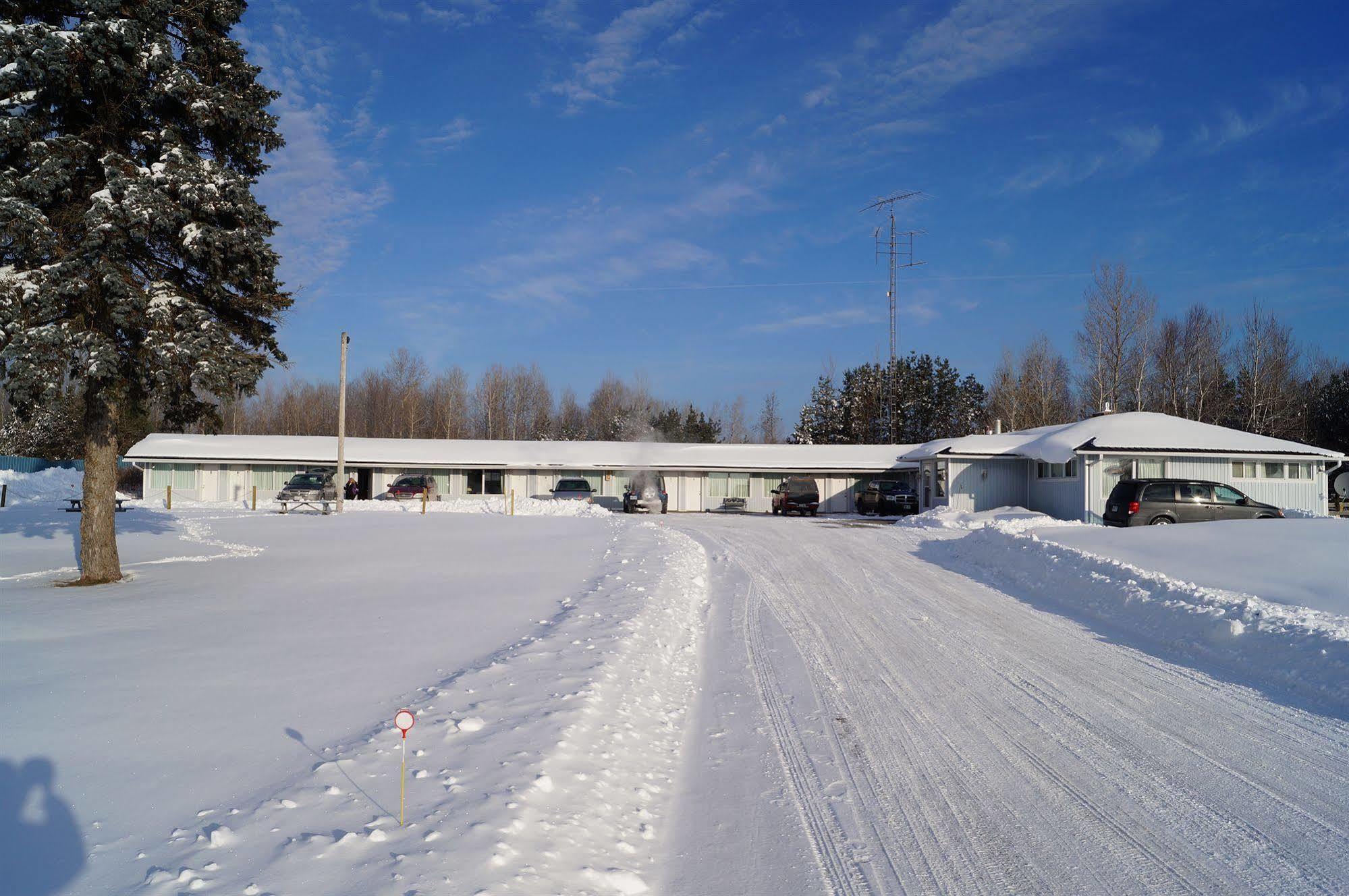 Robyn'S Motel Peterborough Extérieur photo